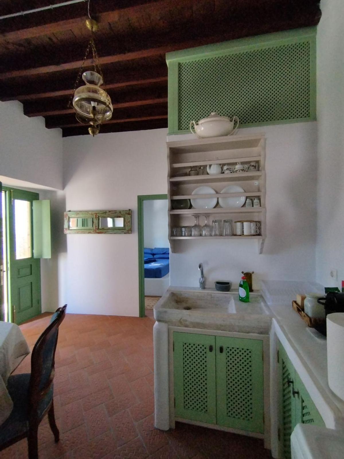 TRADITIONAL STUDIO Chora Patmos Exterior foto